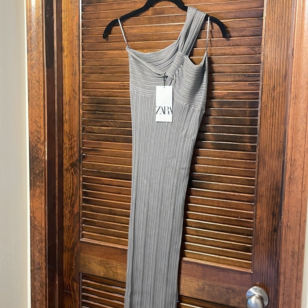 NWT Zara Grey Asymmetrical Ribbed Knit Midi Dress - Picture 5 of 8